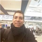 Profesor de natación y de actividades acuáticas ofrece sus servicios para principiantes, avanzados así como natación de bebes y aguagym